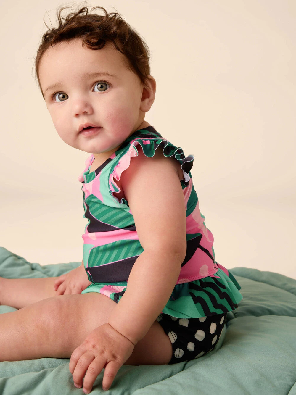 Tea Collection Short Sleeve Baby Swim Set - Bossa Nova Foliage By Tea Collection 7 Tea Collection Short Sleeve Baby Swim Set - Bossa Nova Foliage By Tea Collection - Image 5