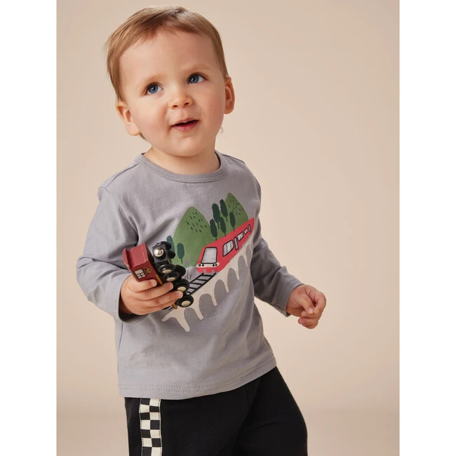 Train Baby Graphic Tee, Grey 6 Train Baby Graphic Tee, Grey - Image 4